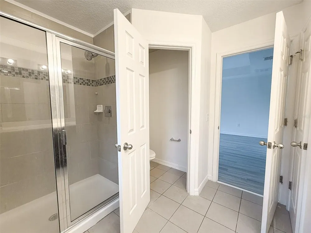 11804 SILVERLAKE PARK DRIVE Windermere, FL 34786