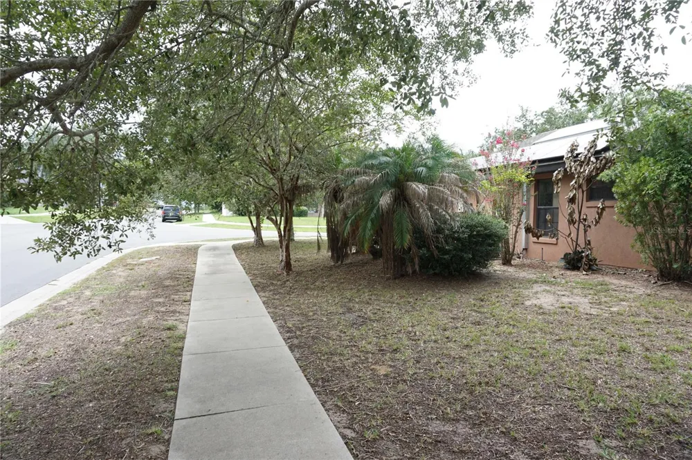 4531 TREASURE CAY ROAD Tavares, FL 32778