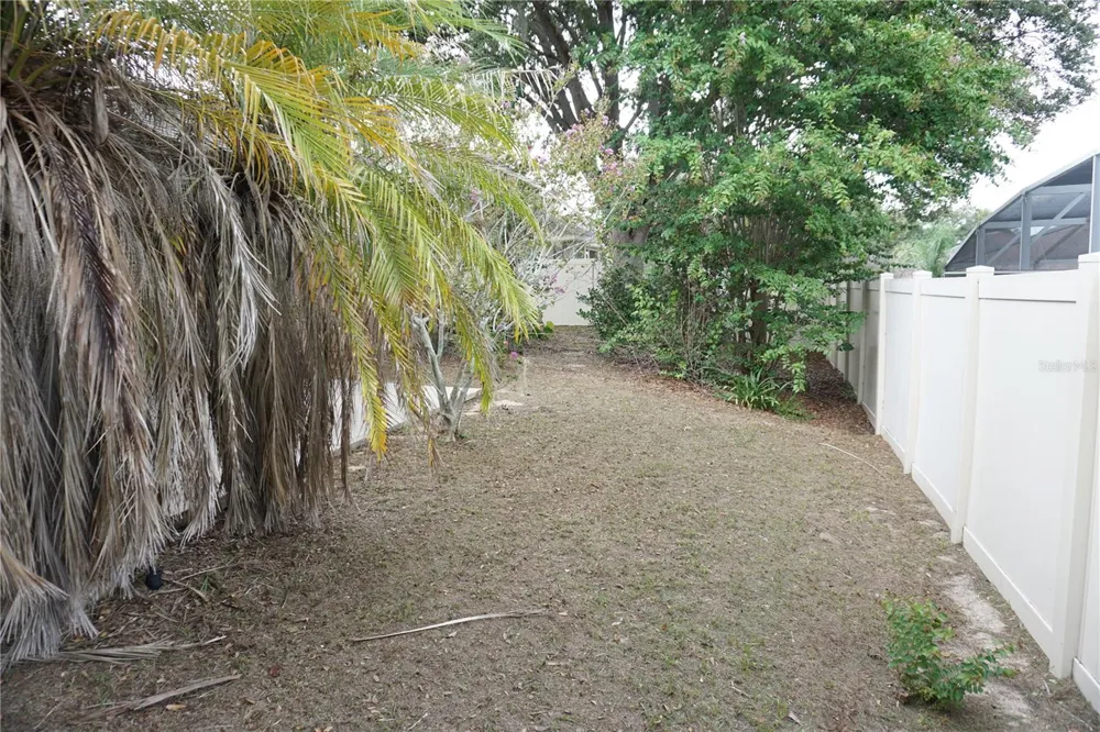 4531 TREASURE CAY ROAD Tavares, FL 32778