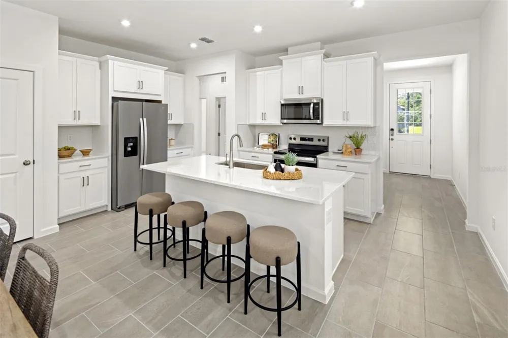 141 GREENHOUSE GROVE STREET Groveland, FL 34736