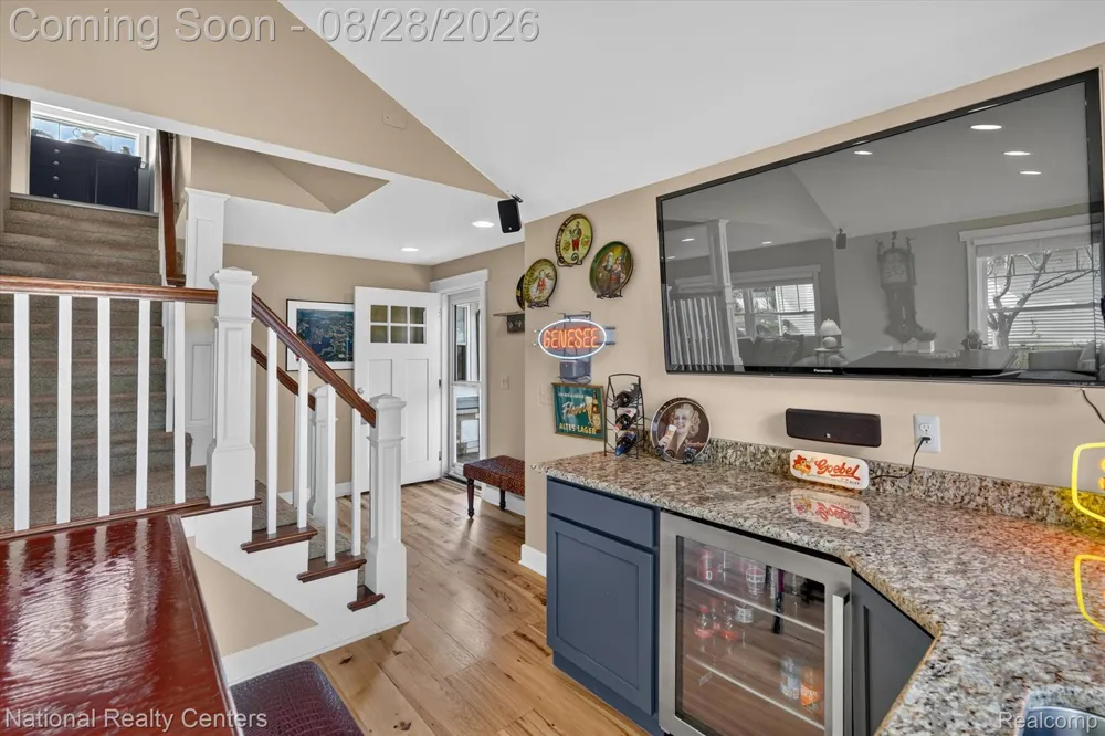 9749 Beverly Drive Hamburg Township, MI 48169