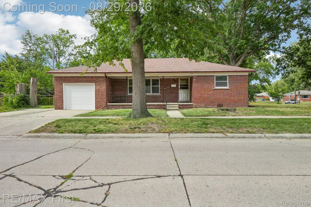 29309 Milton Avenue Madison Heights City, MI 48071
