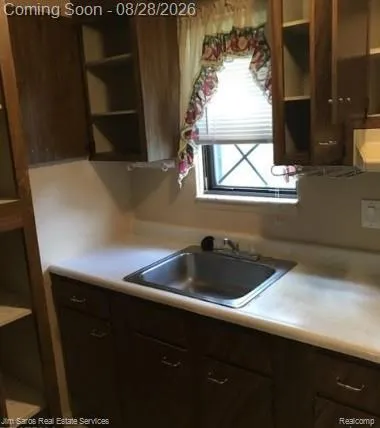39201 Jefferson Avenue Harrison Charter Township, MI 48045