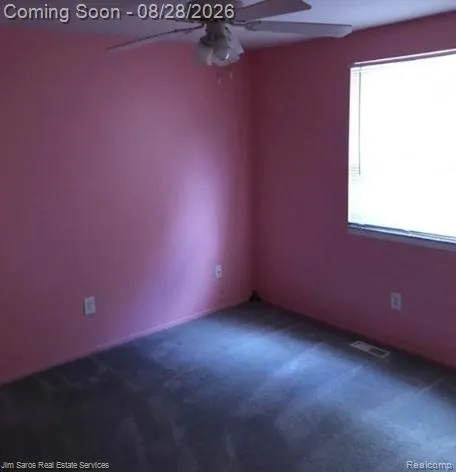 39201 Jefferson Avenue Harrison Charter Township, MI 48045