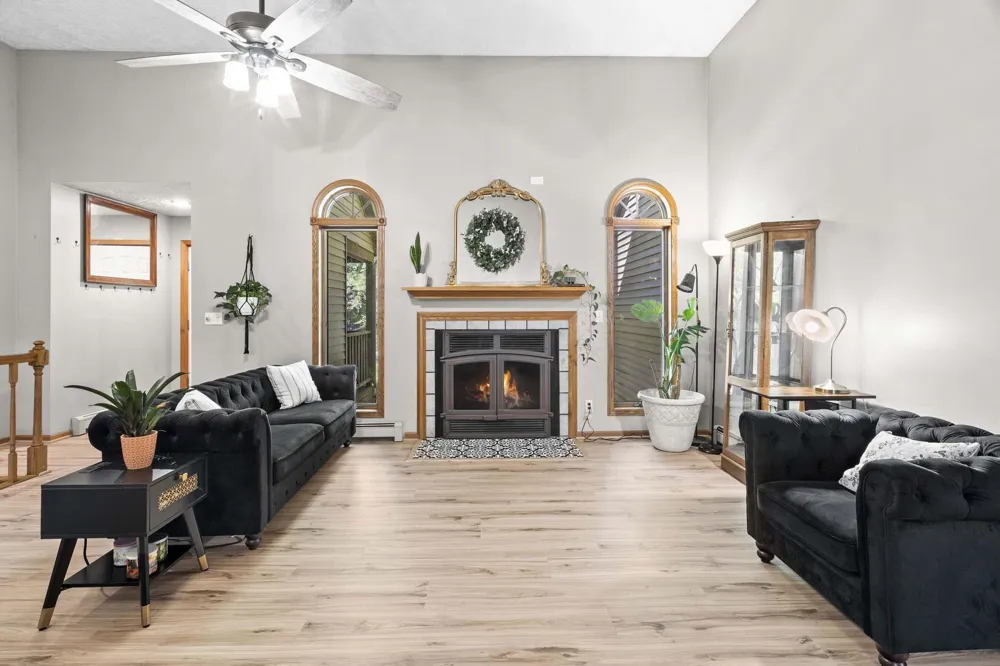 5522 Trager Road East Bay Township, MI 49696