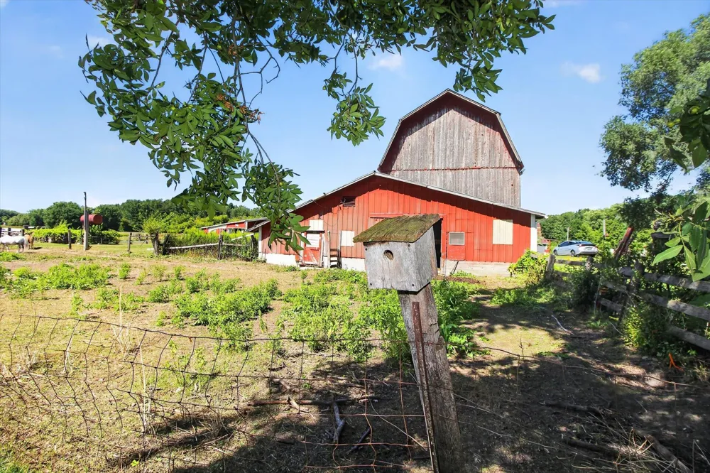 4667 Croswell Road Emerson Township, MI 48801