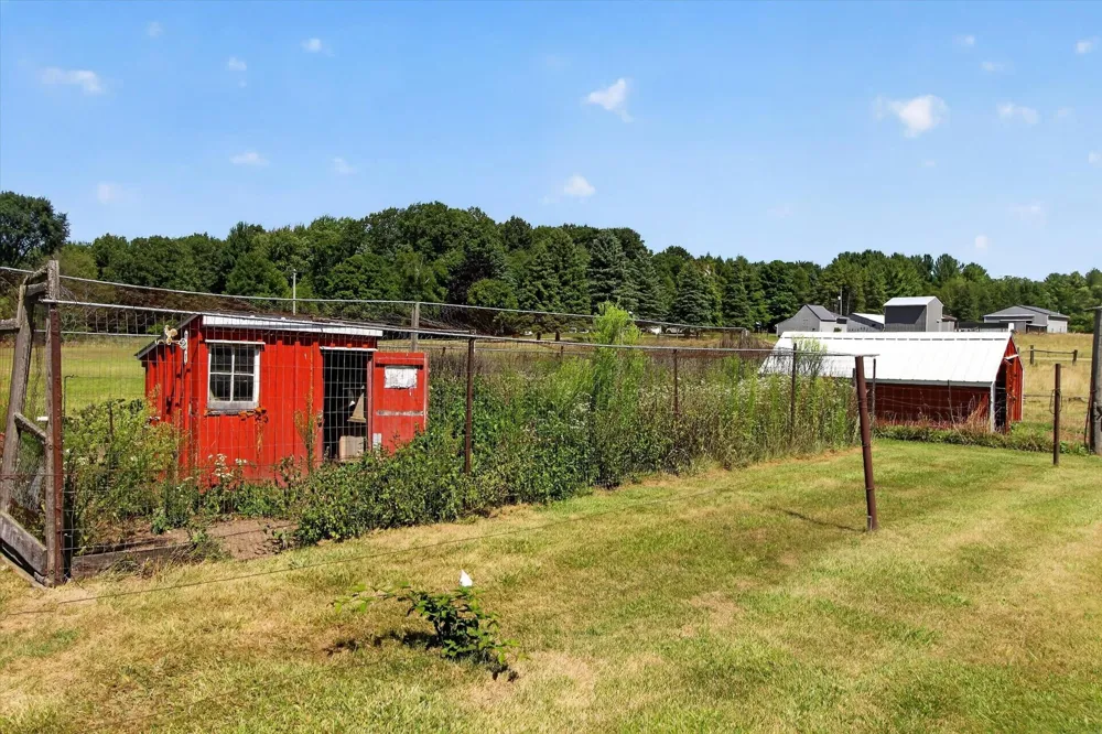 4667 Croswell Road Emerson Township, MI 48801