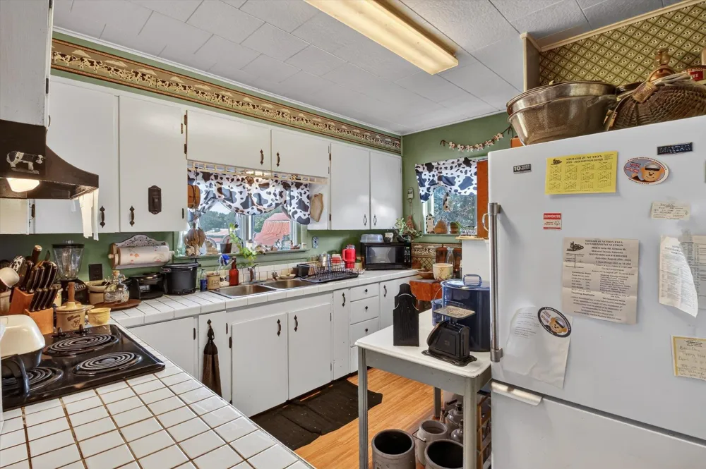 4667 Croswell Road Emerson Township, MI 48801