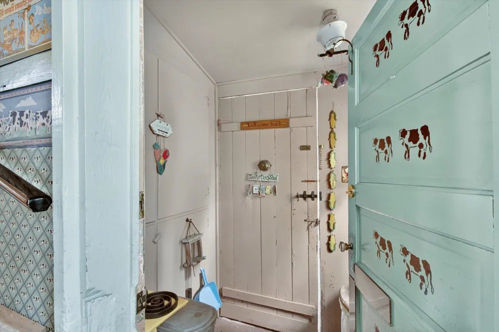 4667 Croswell Road Emerson Township, MI 48801