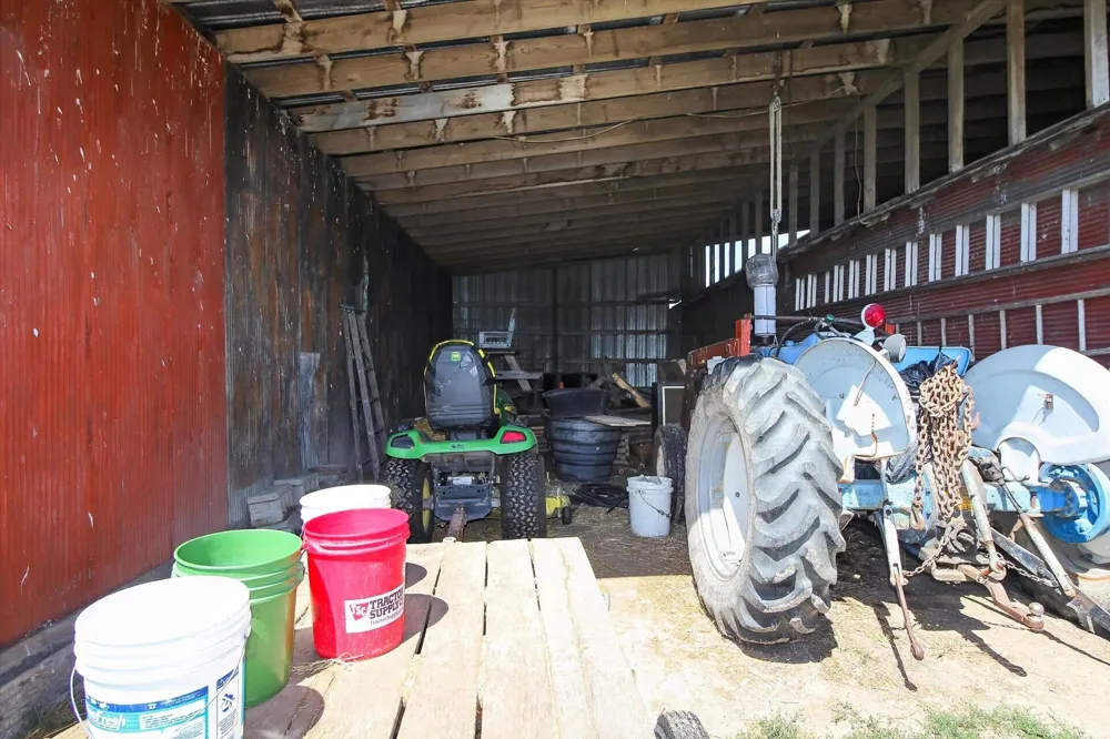 4667 Croswell Road Emerson Township, MI 48801