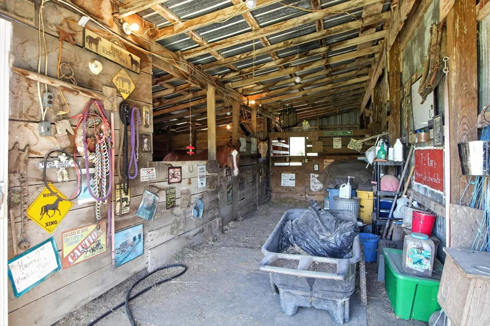 4667 Croswell Road Emerson Township, MI 48801
