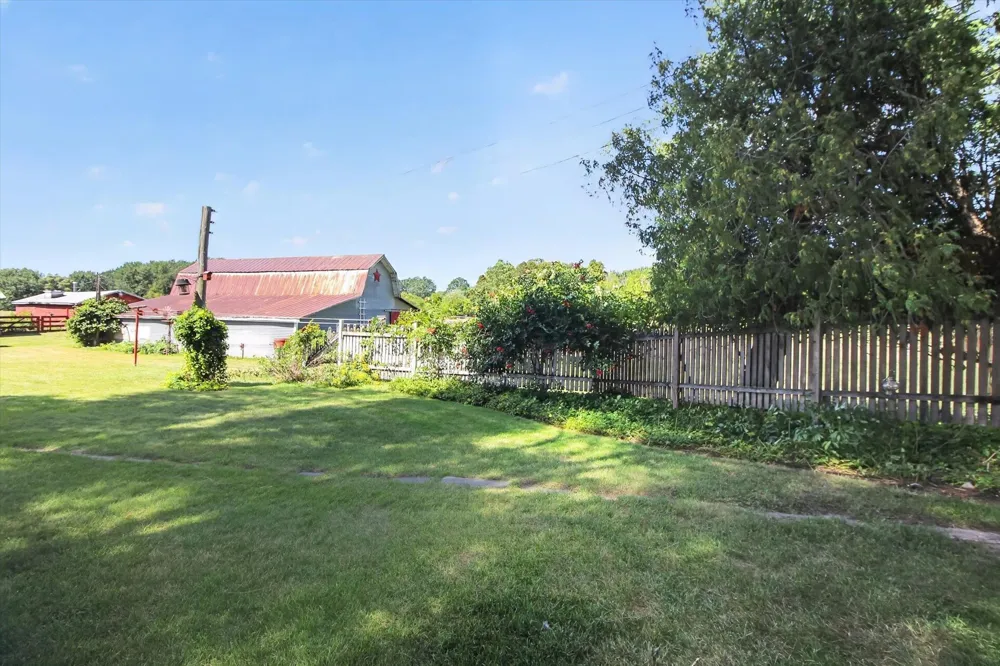 4667 Croswell Road Emerson Township, MI 48801