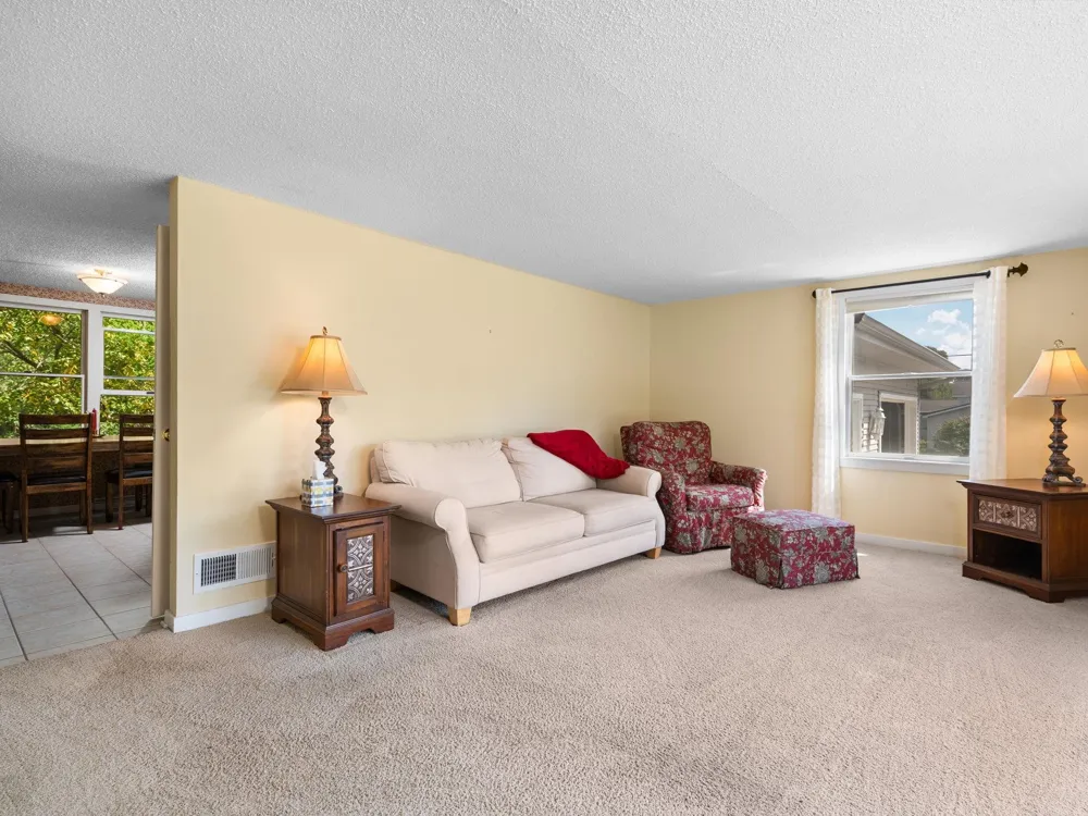624 Fenton Street Paradise Township, MI 49649