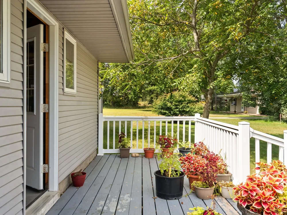 624 Fenton Street Paradise Township, MI 49649