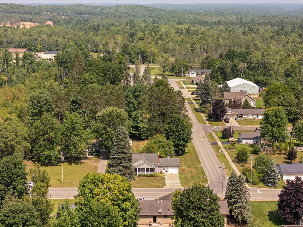 624 Fenton Street Paradise Township, MI 49649