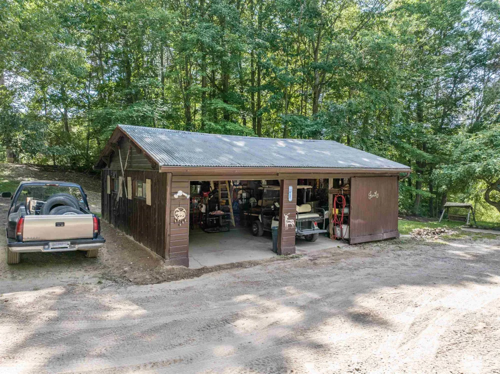 2861 Cemetery Road Butman Township, MI 48624