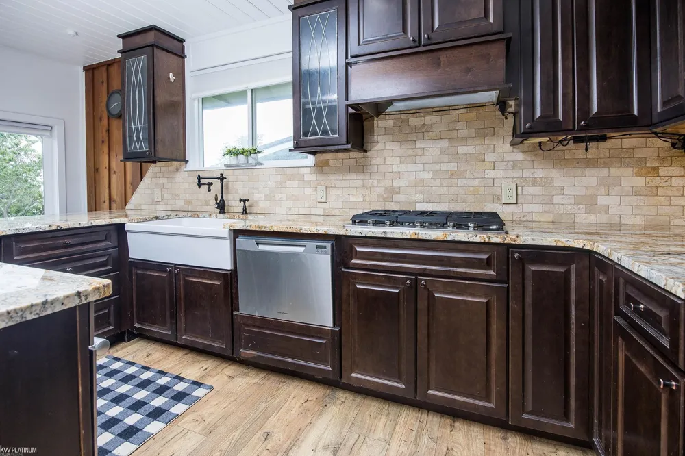 8970 Lakeshore Road Burtchville Township, MI 48059