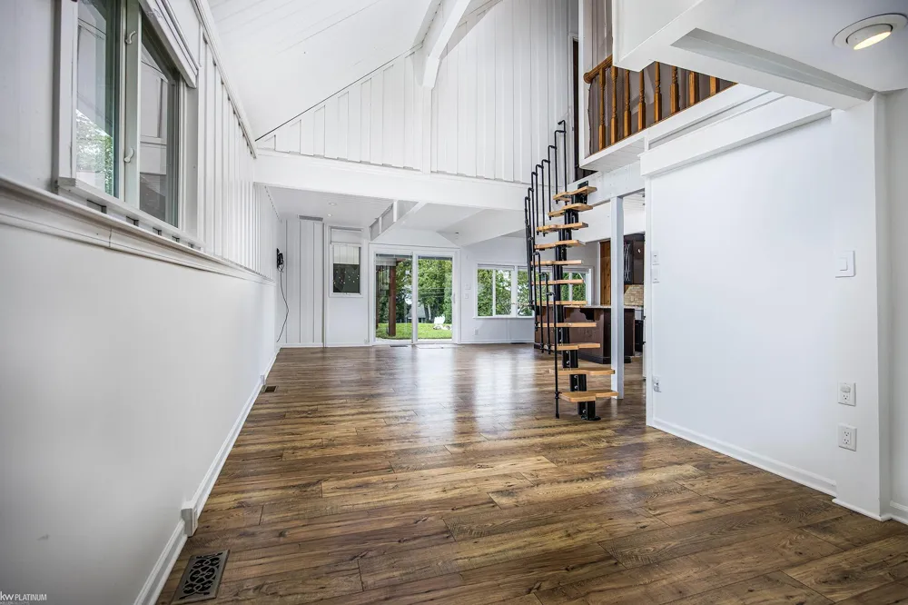 8970 Lakeshore Road Burtchville Township, MI 48059