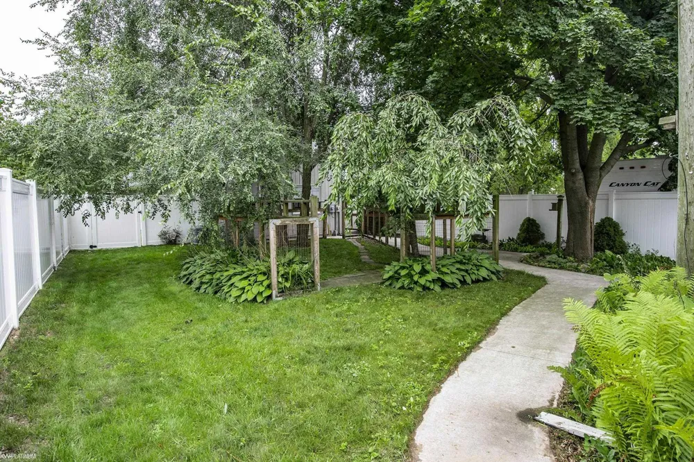 8970 Lakeshore Road Burtchville Township, MI 48059