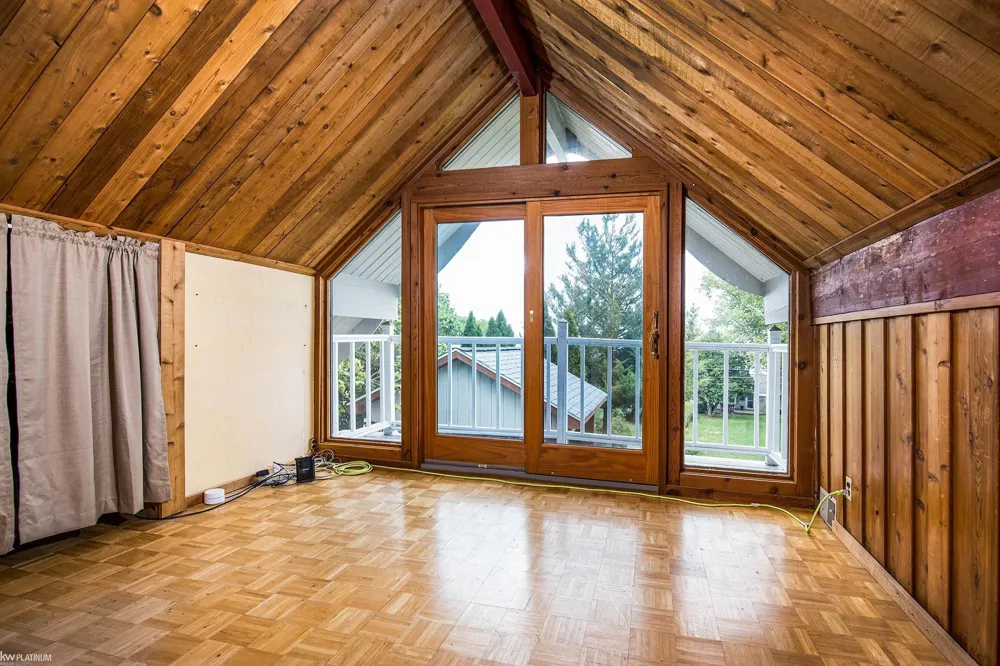 8970 Lakeshore Road Burtchville Township, MI 48059