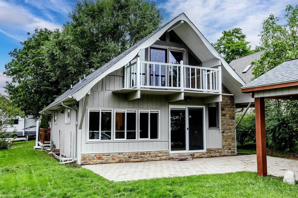 8970 Lakeshore Road Burtchville Township, MI 48059