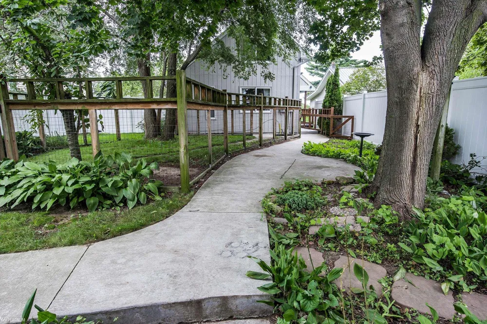 8970 Lakeshore Road Burtchville Township, MI 48059