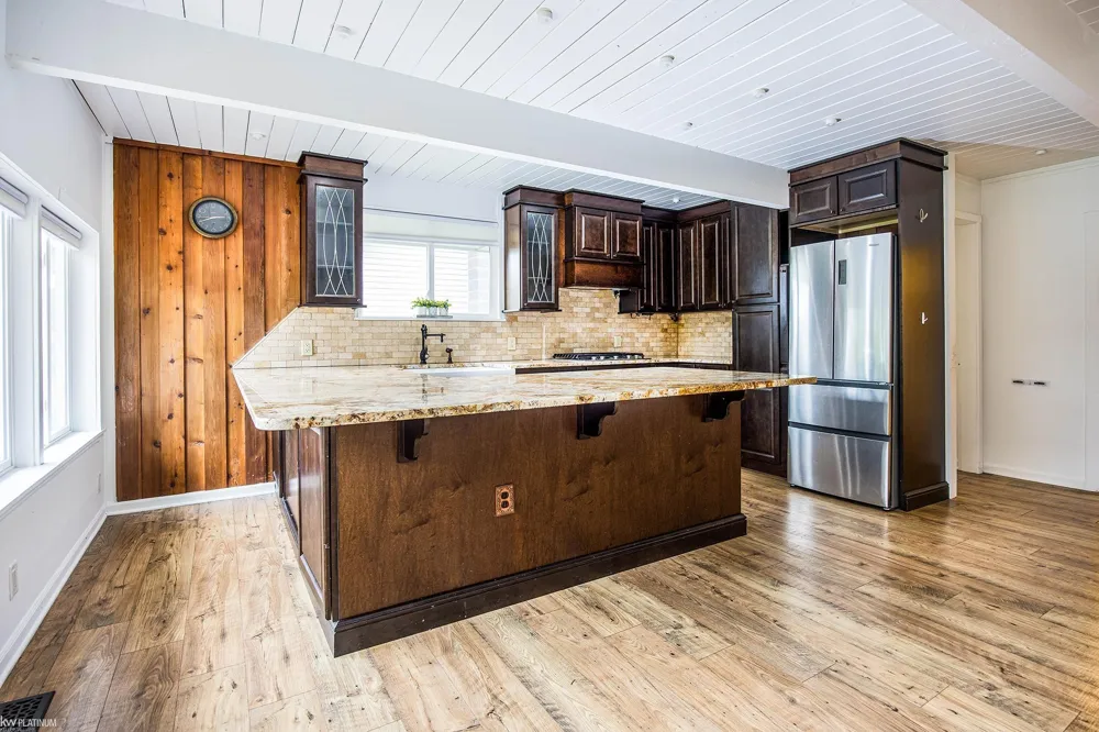 8970 Lakeshore Road Burtchville Township, MI 48059