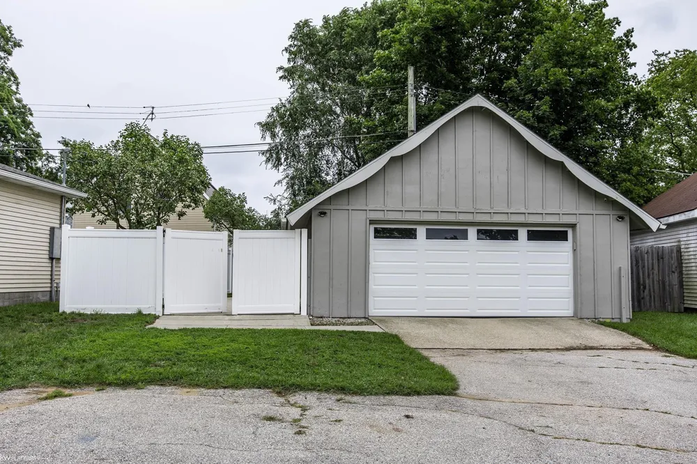 8970 Lakeshore Road Burtchville Township, MI 48059