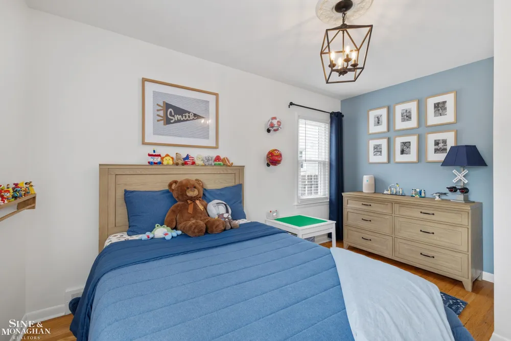 1339 Hampton Road Grosse Pointe Woods City, MI 48236