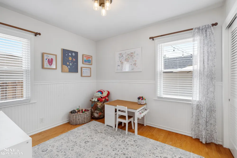 1339 Hampton Road Grosse Pointe Woods City, MI 48236