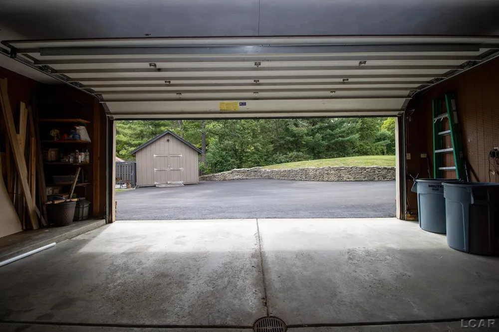 2453 Cedarwood Drive Adrian Township, MI 49221