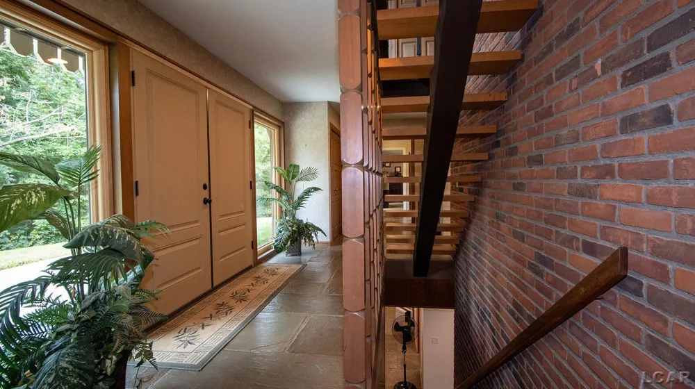 2453 Cedarwood Drive Adrian Township, MI 49221