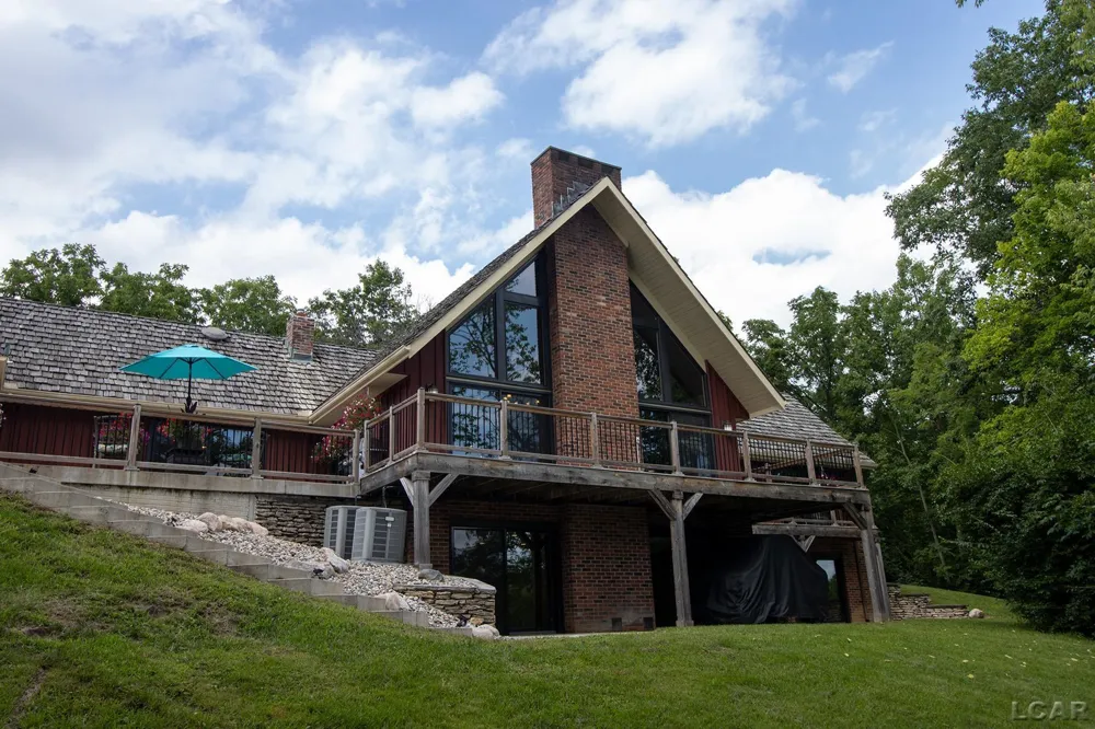 2453 Cedarwood Drive Adrian Township, MI 49221