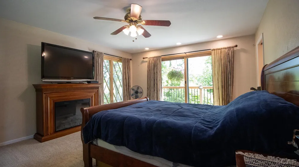 2453 Cedarwood Drive Adrian Township, MI 49221
