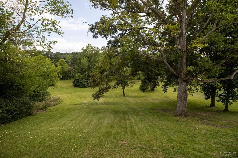 2453 Cedarwood Drive Adrian Township, MI 49221