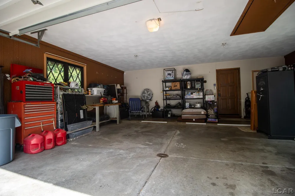 2453 Cedarwood Drive Adrian Township, MI 49221