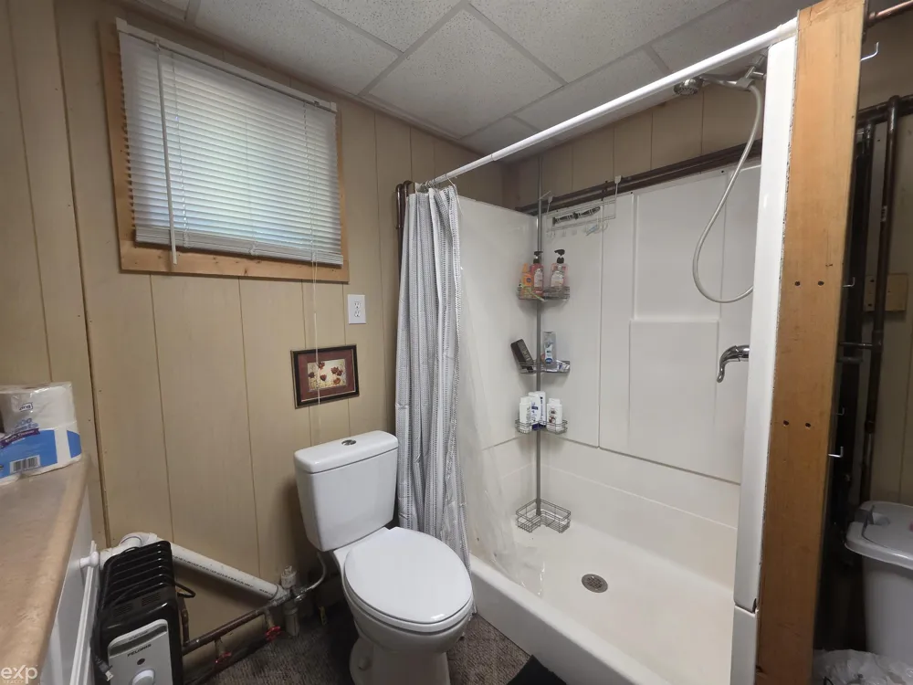 10080 Estwood Drive Unknown, MI 48656