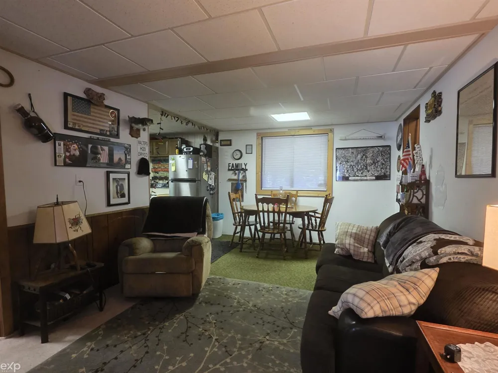 10080 Estwood Drive Unknown, MI 48656