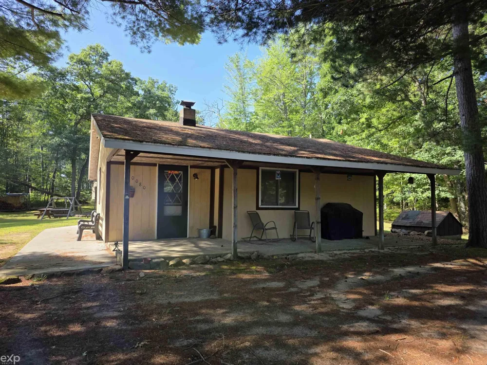 10080 Estwood Drive Unknown, MI 48656