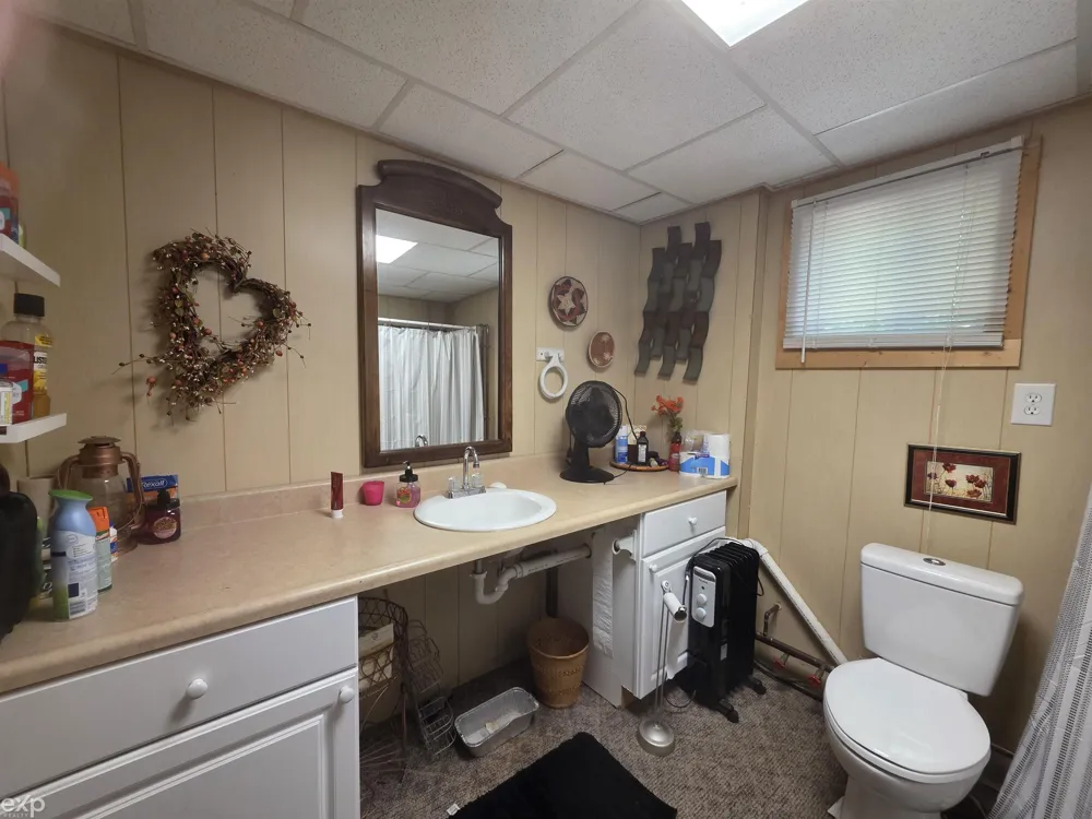 10080 Estwood Drive Unknown, MI 48656
