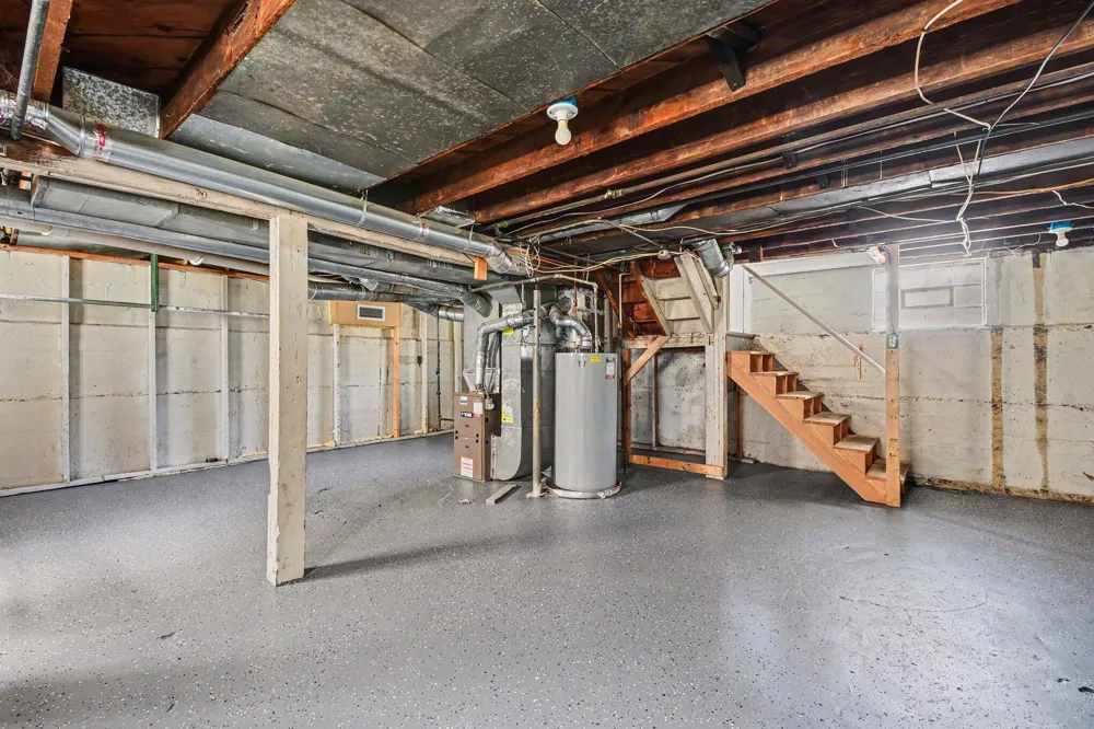 1735 Kalamazoo Avenue SE Grand Rapids City, MI 49507