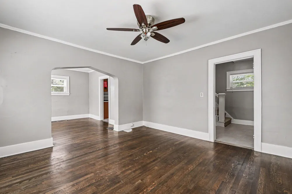 1735 Kalamazoo Avenue SE Grand Rapids City, MI 49507