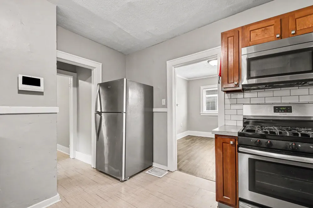 1735 Kalamazoo Avenue SE Grand Rapids City, MI 49507