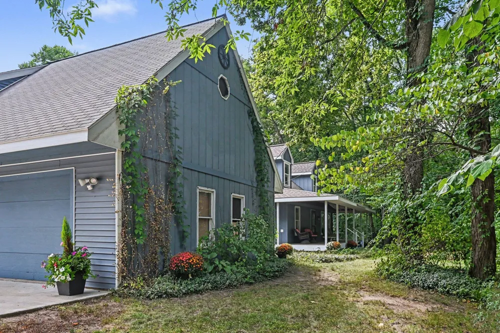 4042 Allegan Dam Road Valley Township, MI 49010