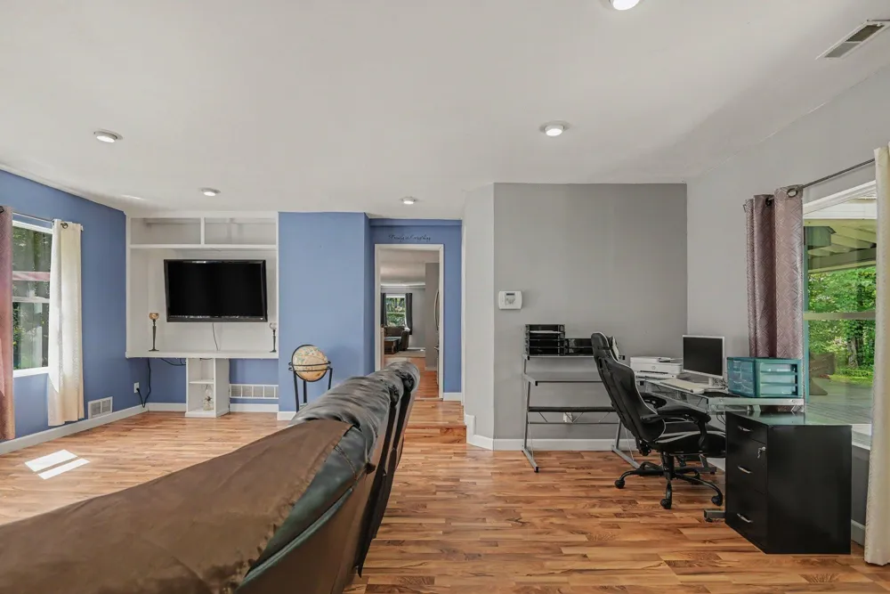 4042 Allegan Dam Road Valley Township, MI 49010