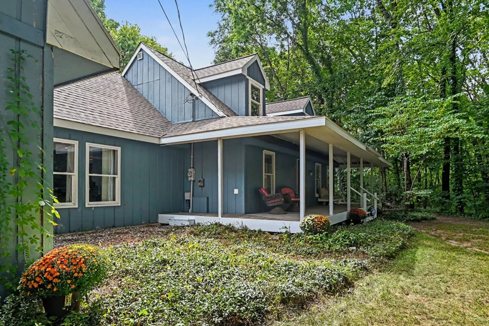4042 Allegan Dam Road Valley Township, MI 49010