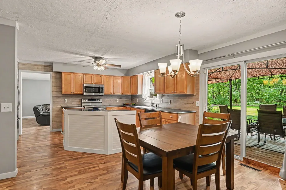 4042 Allegan Dam Road Valley Township, MI 49010
