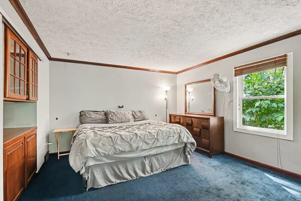 4042 Allegan Dam Road Valley Township, MI 49010
