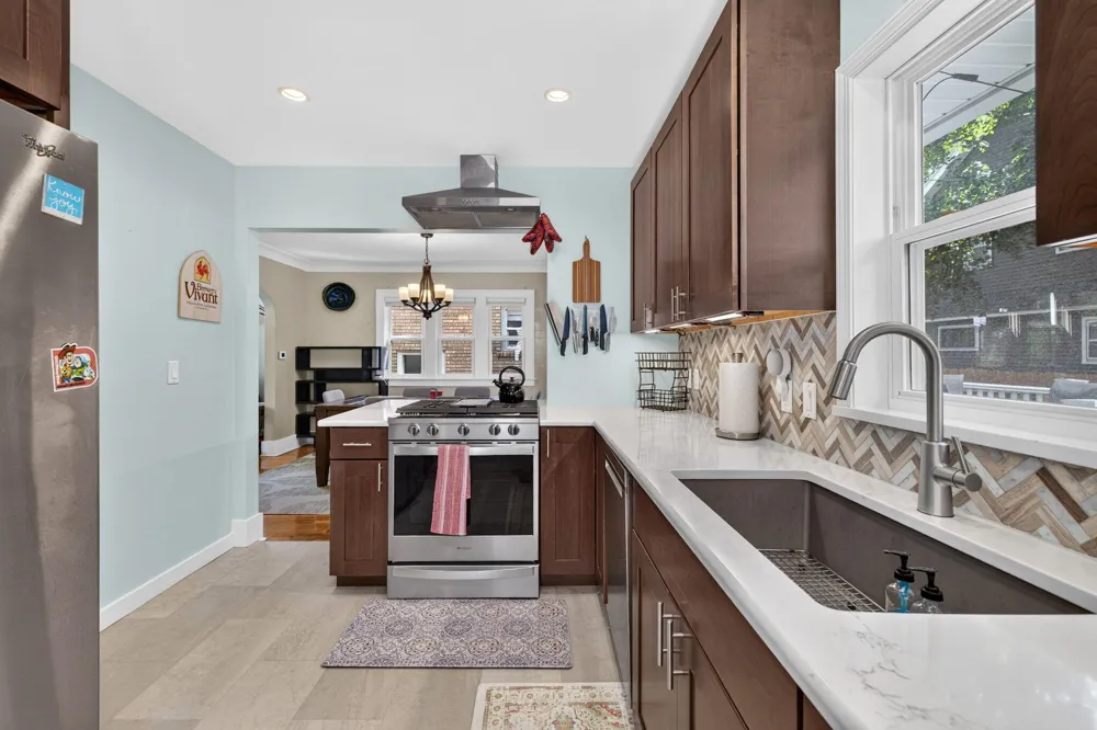 1252 Sherman Street SE Grand Rapids City, MI 49506
