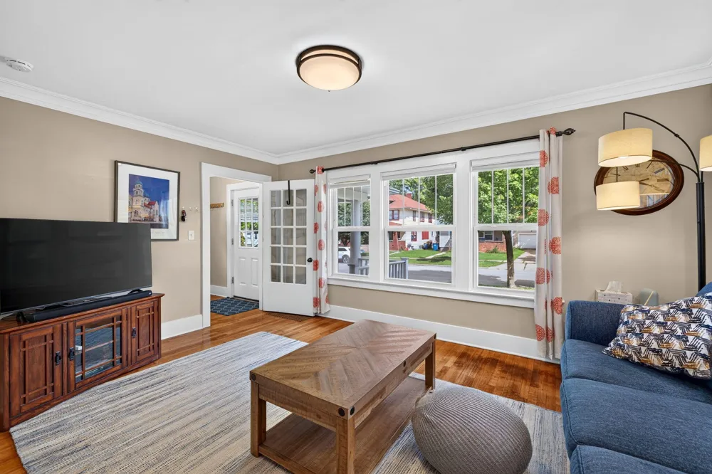 1252 Sherman Street SE Grand Rapids City, MI 49506